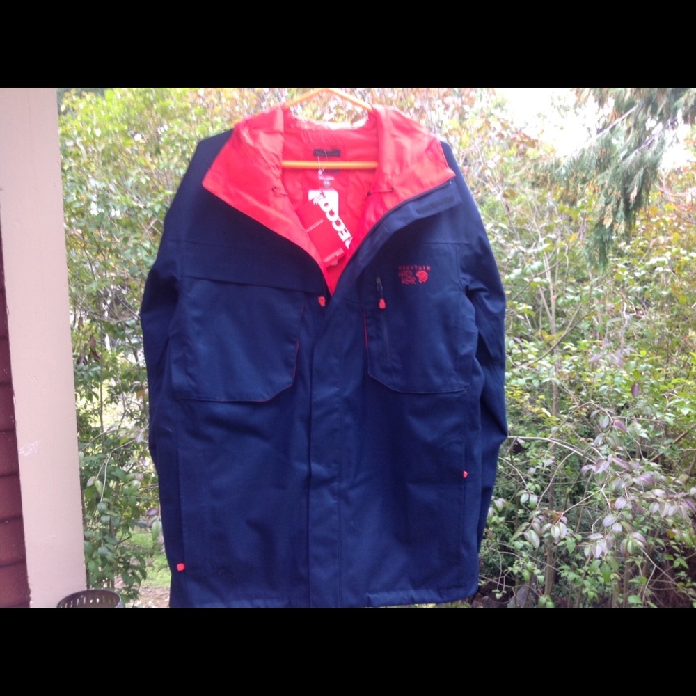 Mountain Hardwear ski/snowboard jacket and pant.